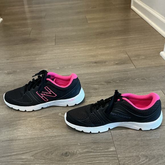 New Balance Womens Running Shoes 575 v2 US 10 41.5 Sneakers Black Pink Walking - Picture 5 of 8